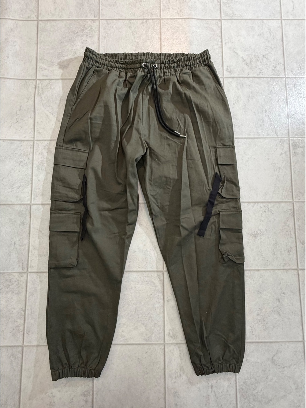 MANI olive cargo jogger pants
